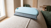 Raclette anti-poils pour textiles — Bleu clair